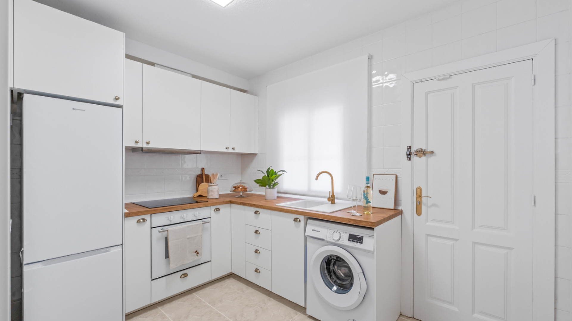 Resale - Townhouse - La Florida