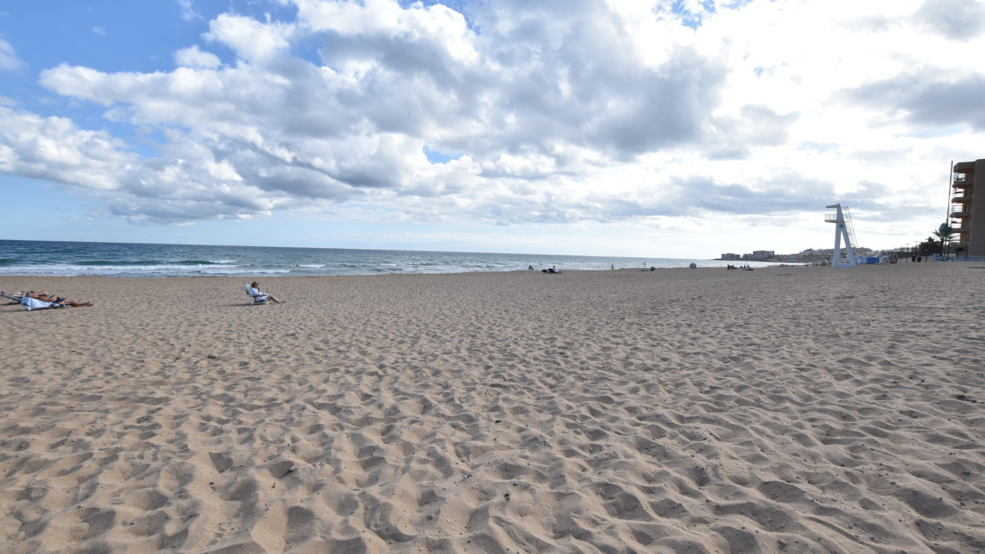 Resale - Townhouse - La Mata