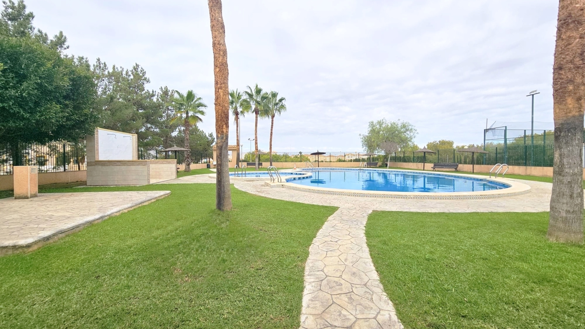 Resale - Townhouse - Los Altos