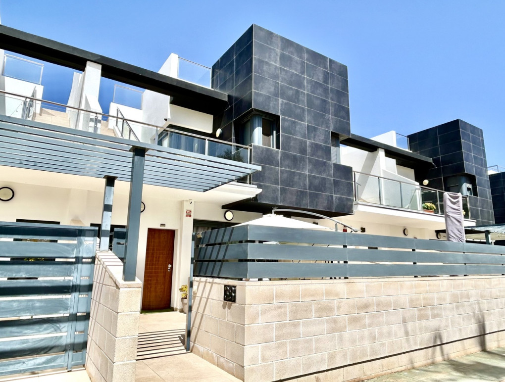 Resale - Townhouse - Los Dolses