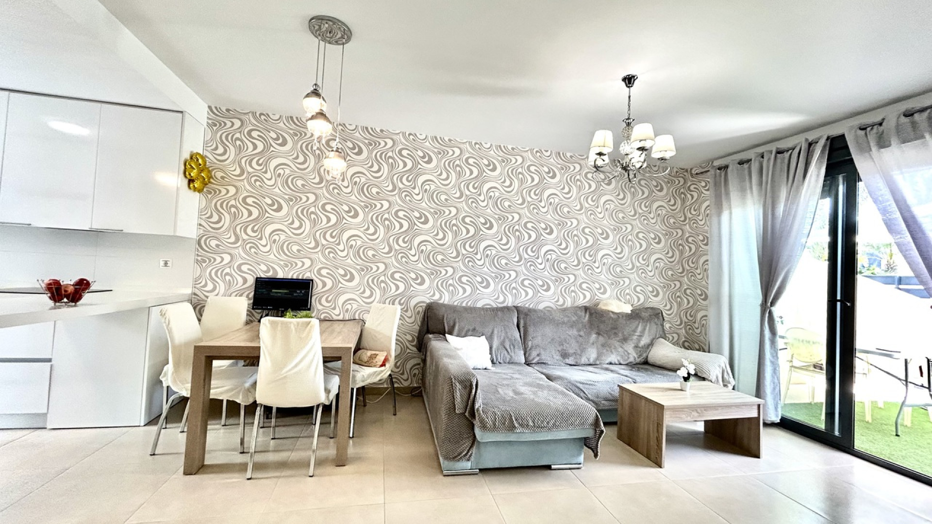 Resale - Townhouse - Los Dolses