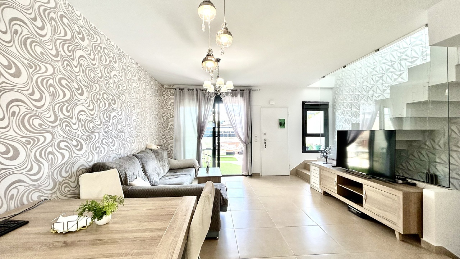 Resale - Townhouse - Los Dolses