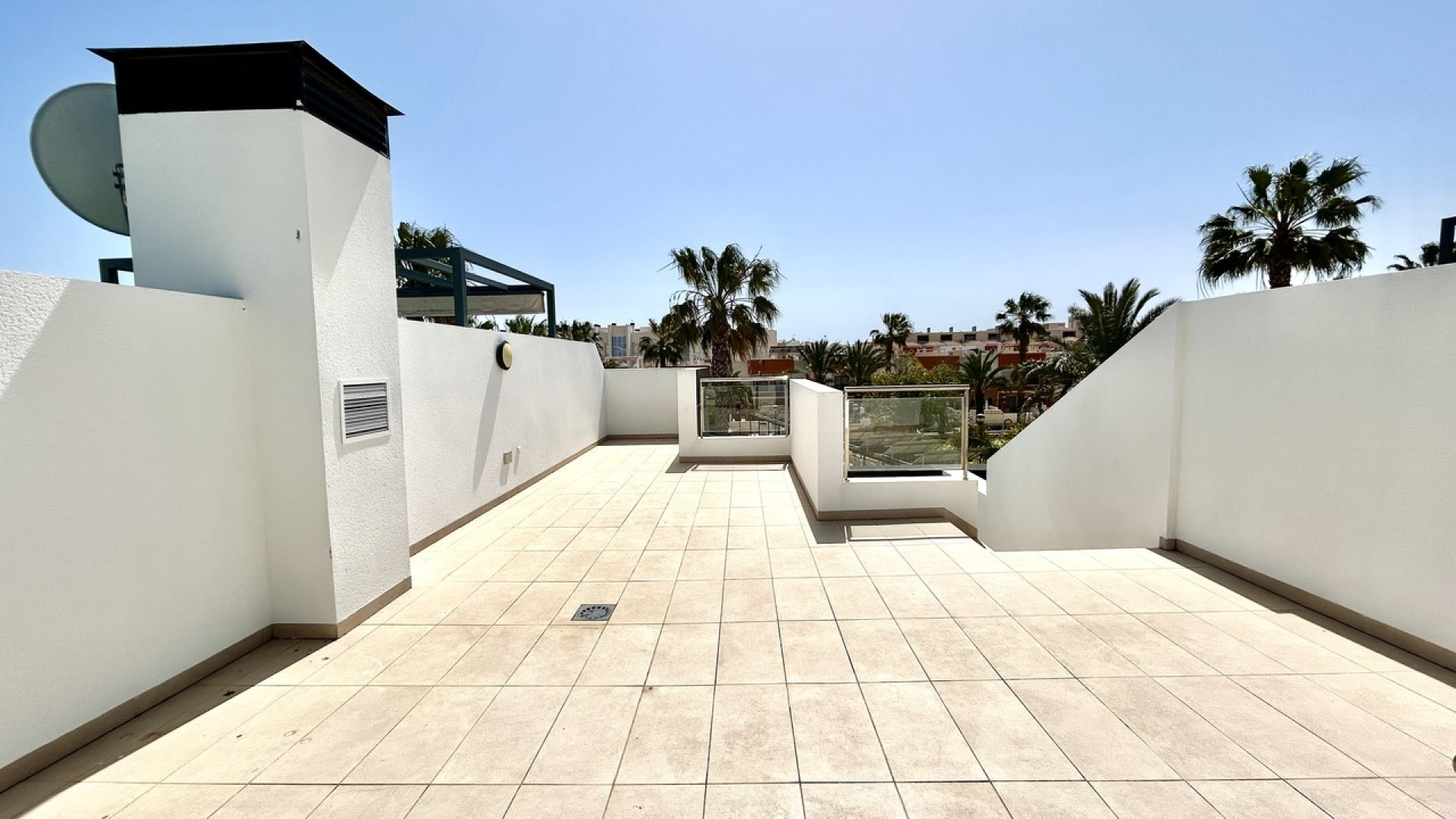 Resale - Townhouse - Los Dolses