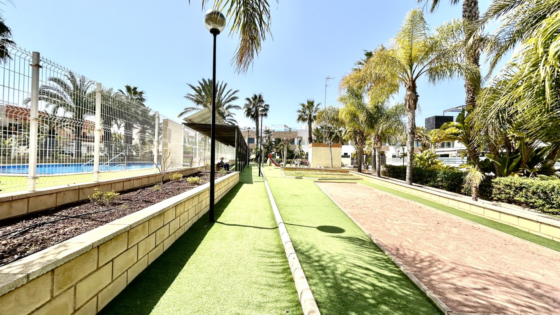 Resale - Townhouse - Los Dolses