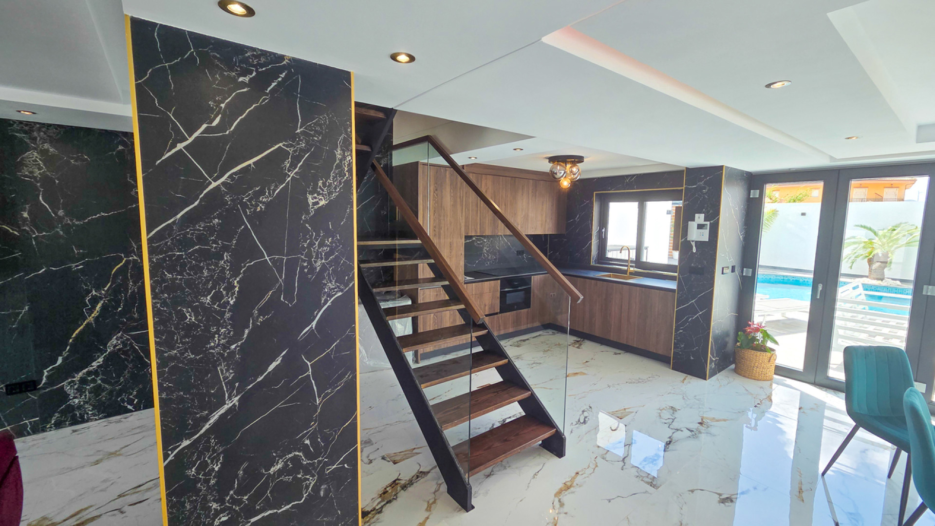 Resale - Townhouse - Los Urrutias
