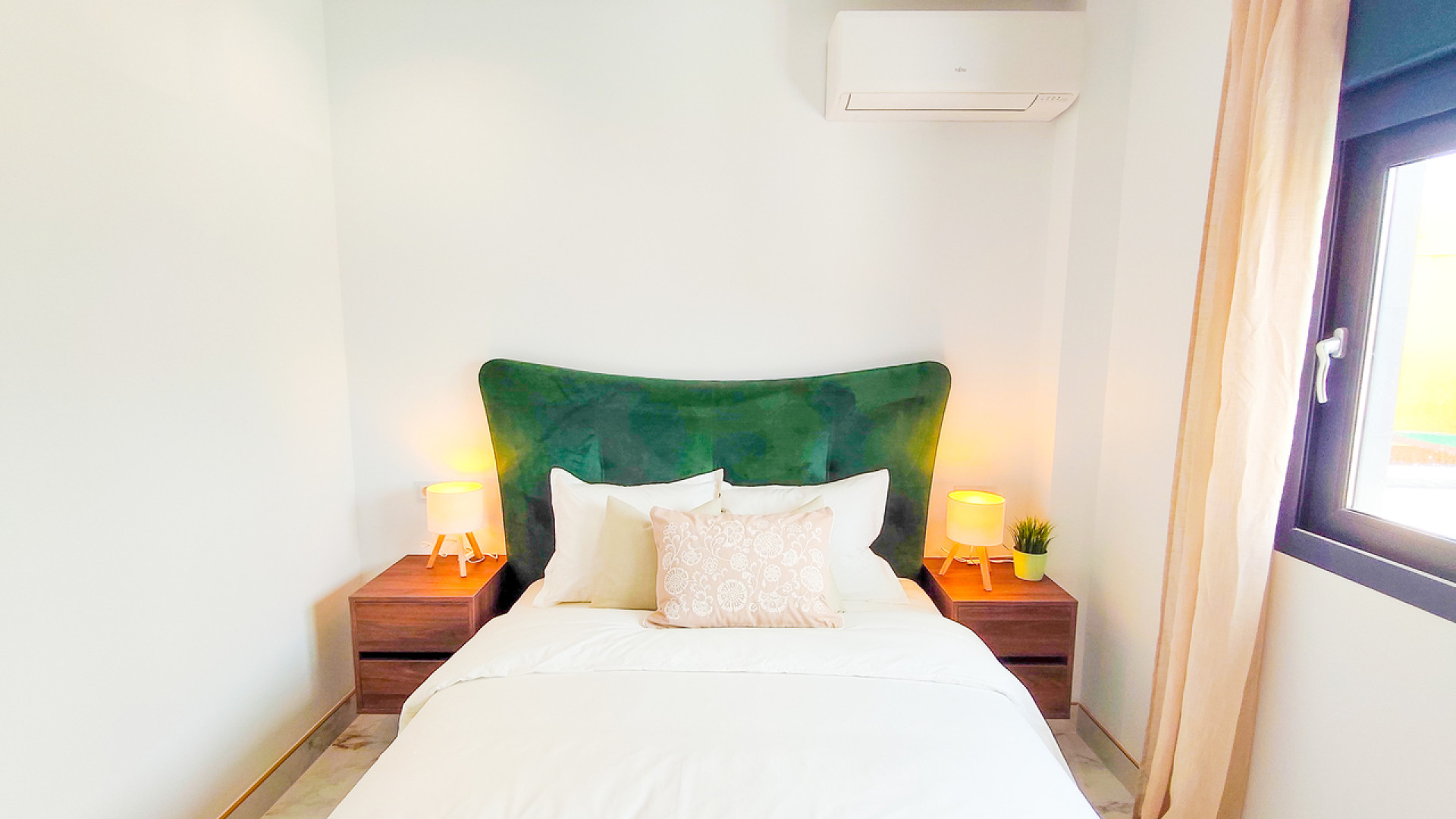 Resale - Townhouse - Los Urrutias