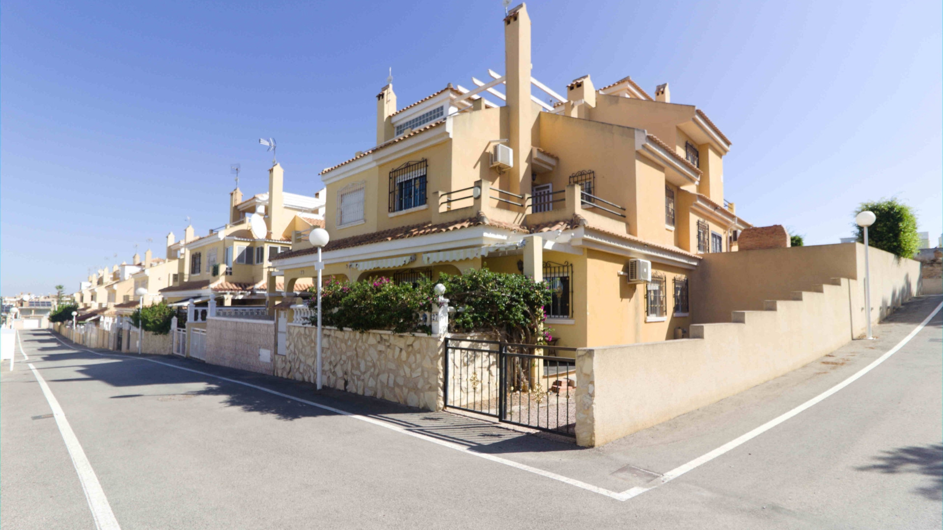 Resale - Townhouse - Orihuela Costa