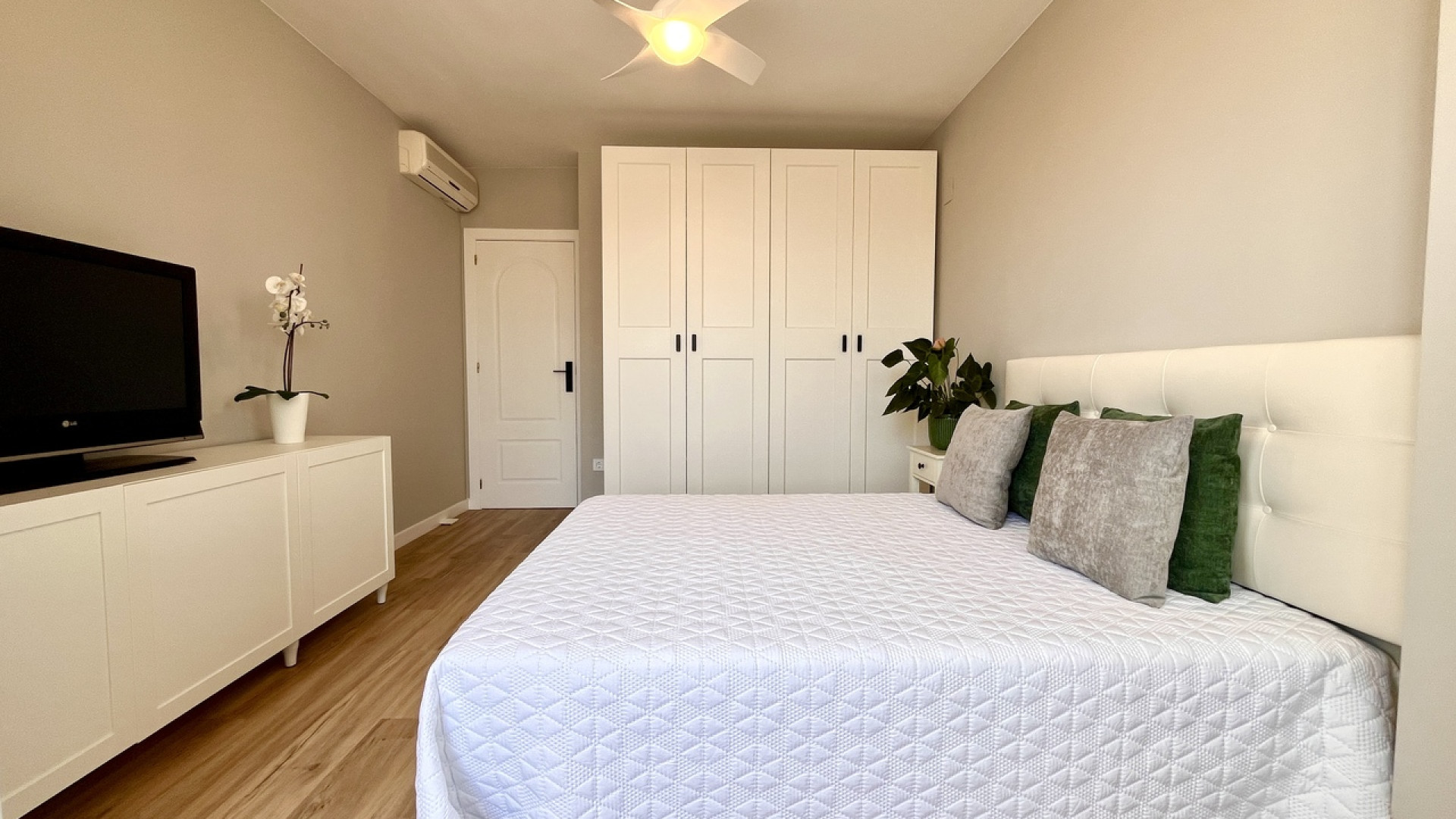 Resale - Townhouse - Playa Flamenca