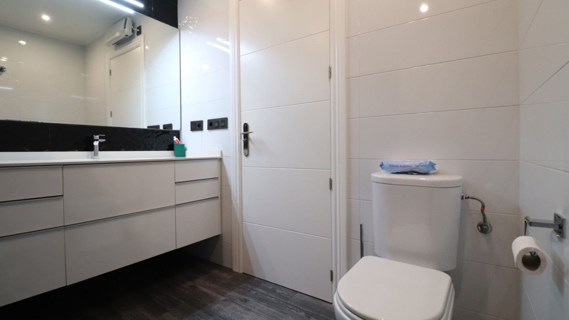 Resale - Townhouse - Redovan - Redovan - Town