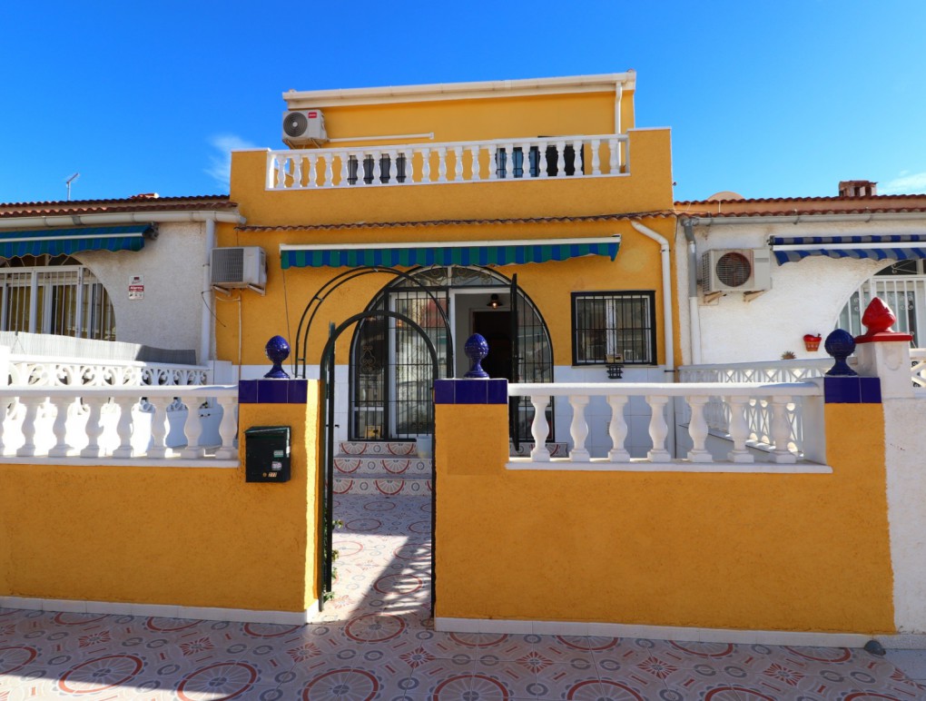 Resale - Townhouse - Torrevieja - El Chaparral