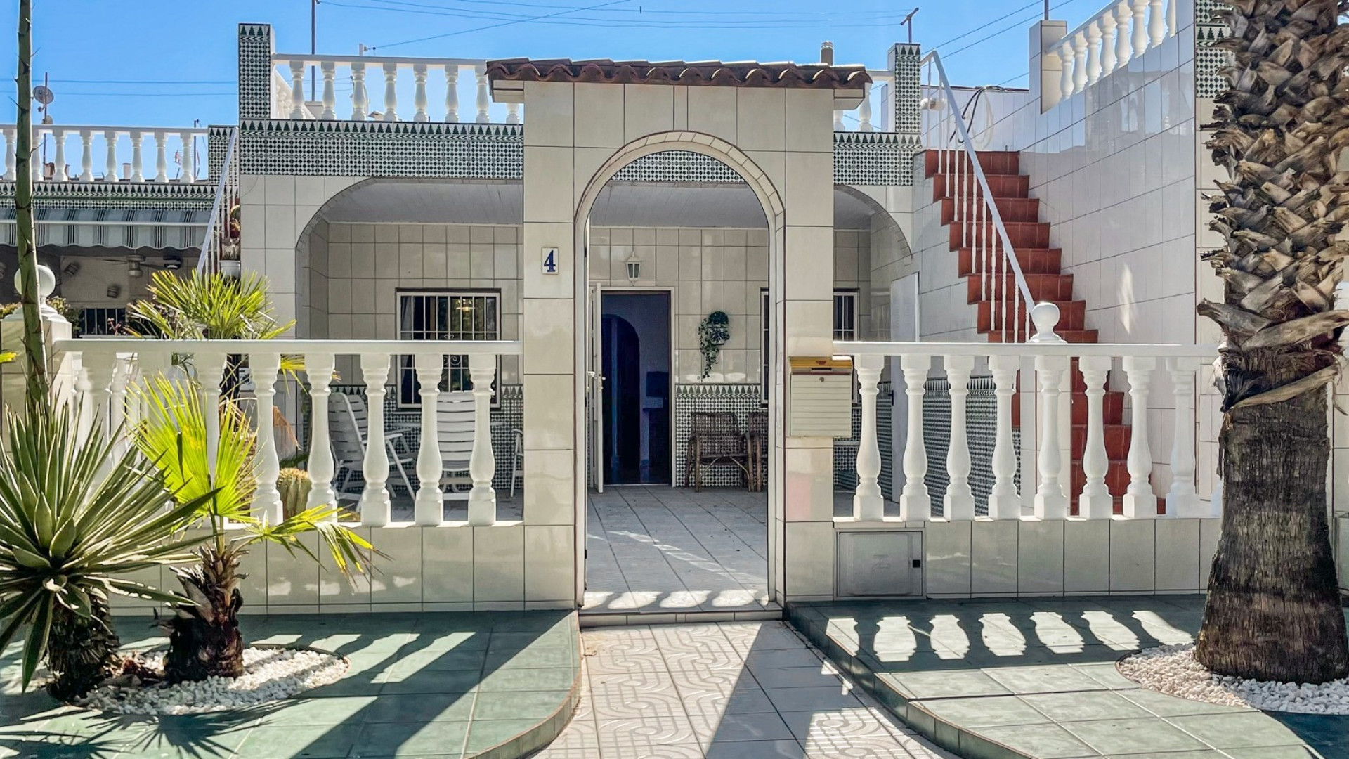 Resale - Townhouse - Torrevieja - La Siesta - El Salado -  Torreta