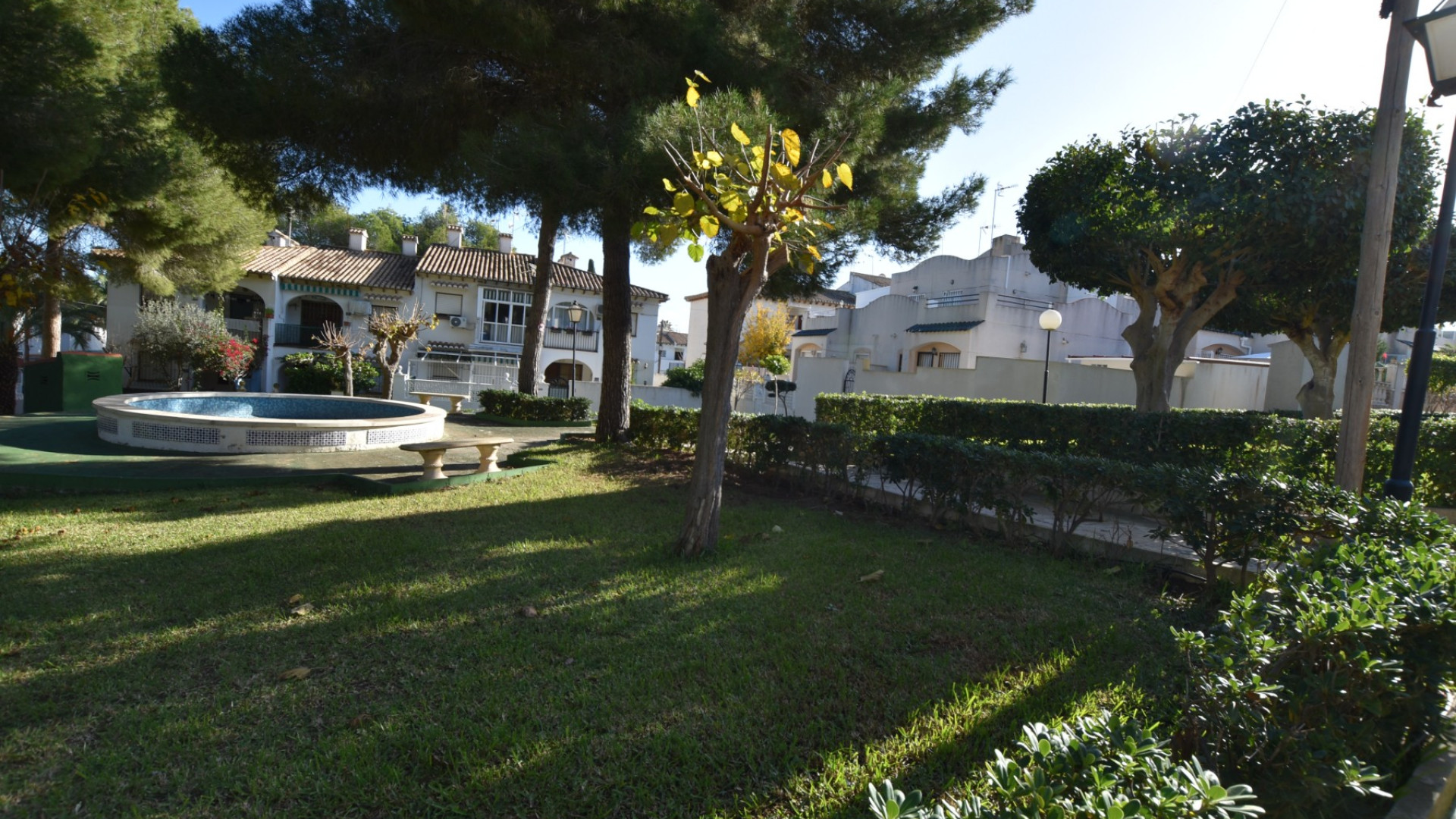 Resale - Townhouse - Torrevieja - Lago Jardín II