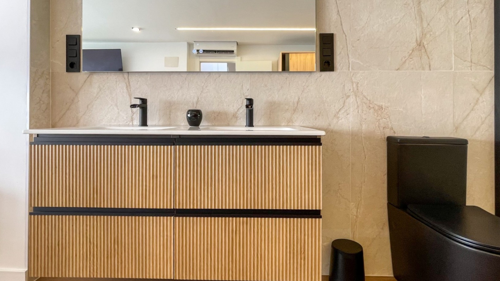 Resale - Townhouse - Torrevieja - Nueva Torrevieja - Aguas Nuevas