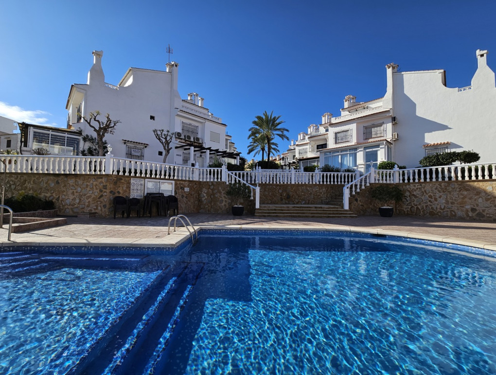 Resale - Townhouse - Torrevieja