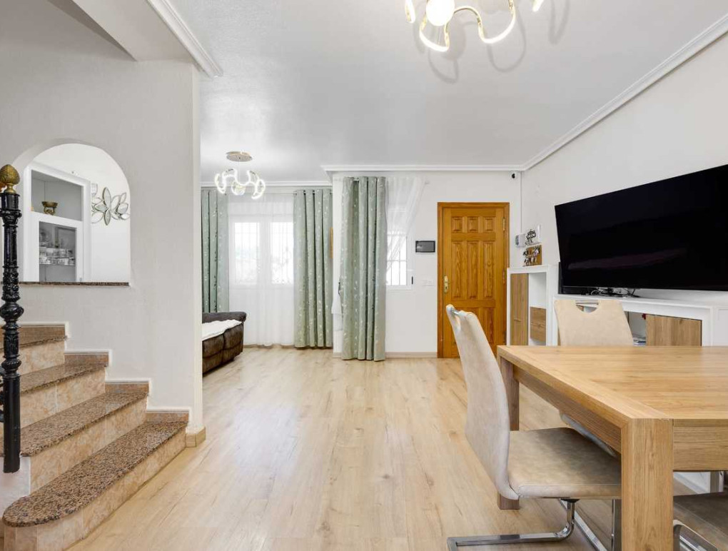 Resale - Townhouse - Torrevieja