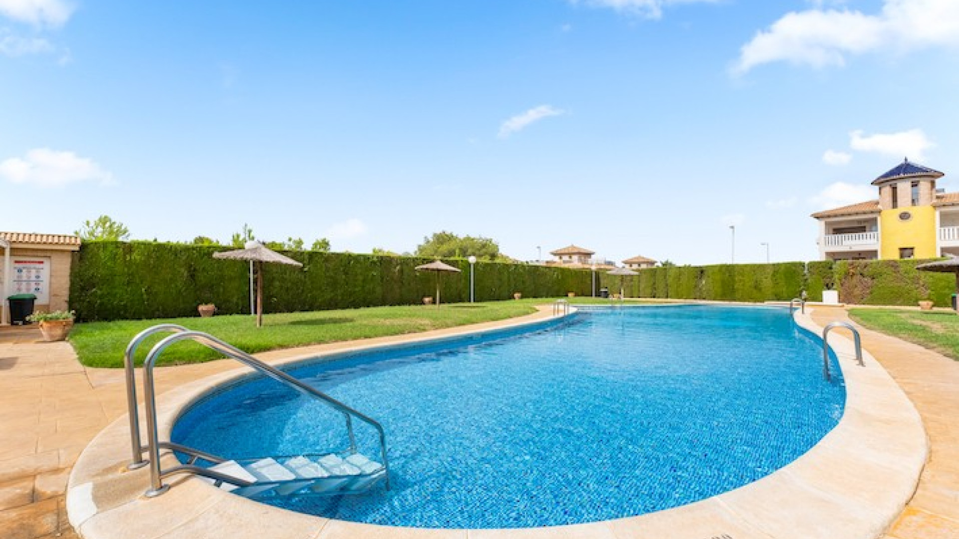 Resale - Townhouse - Villamartin - Monte Golf