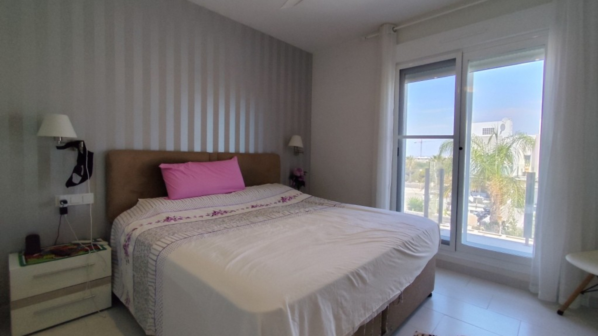 Resale - Угловой таунхаус - Torrevieja
