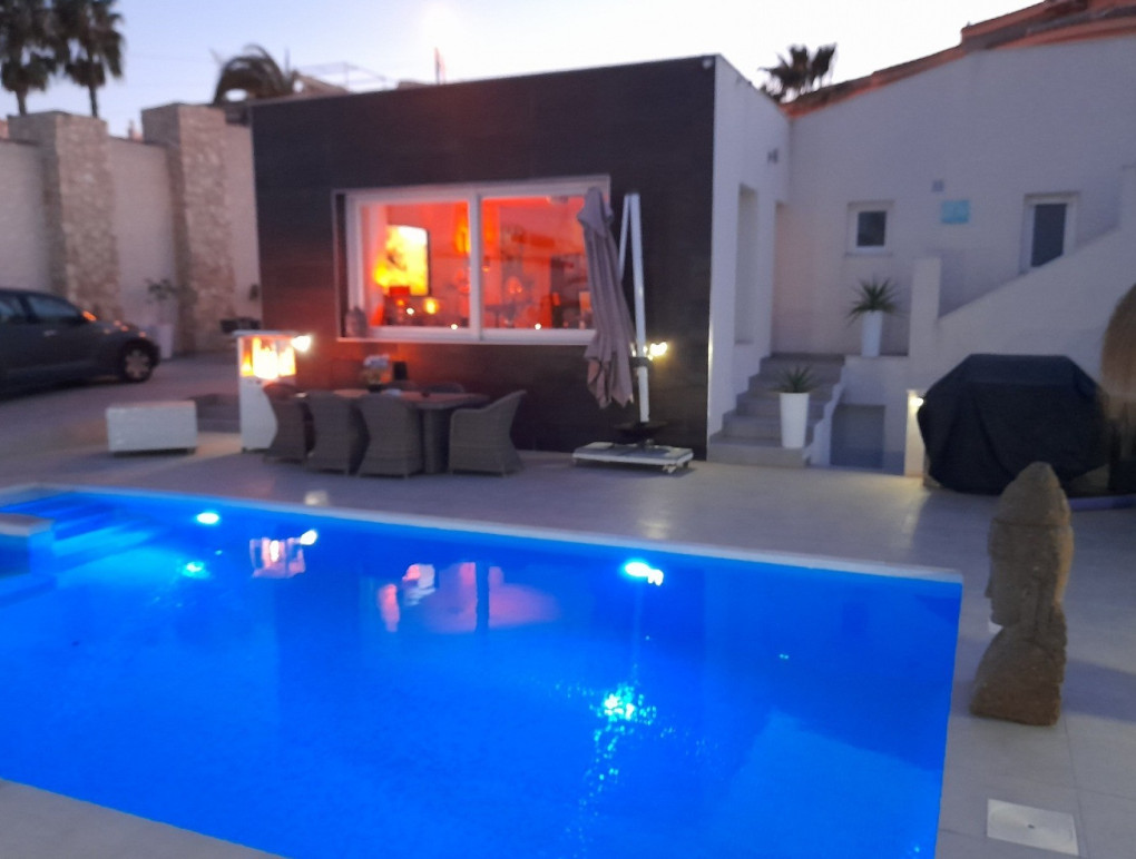 Resale - Villa Detached - Ciudad Quesada - Golf La Marquesa (Ciudad Quesada)