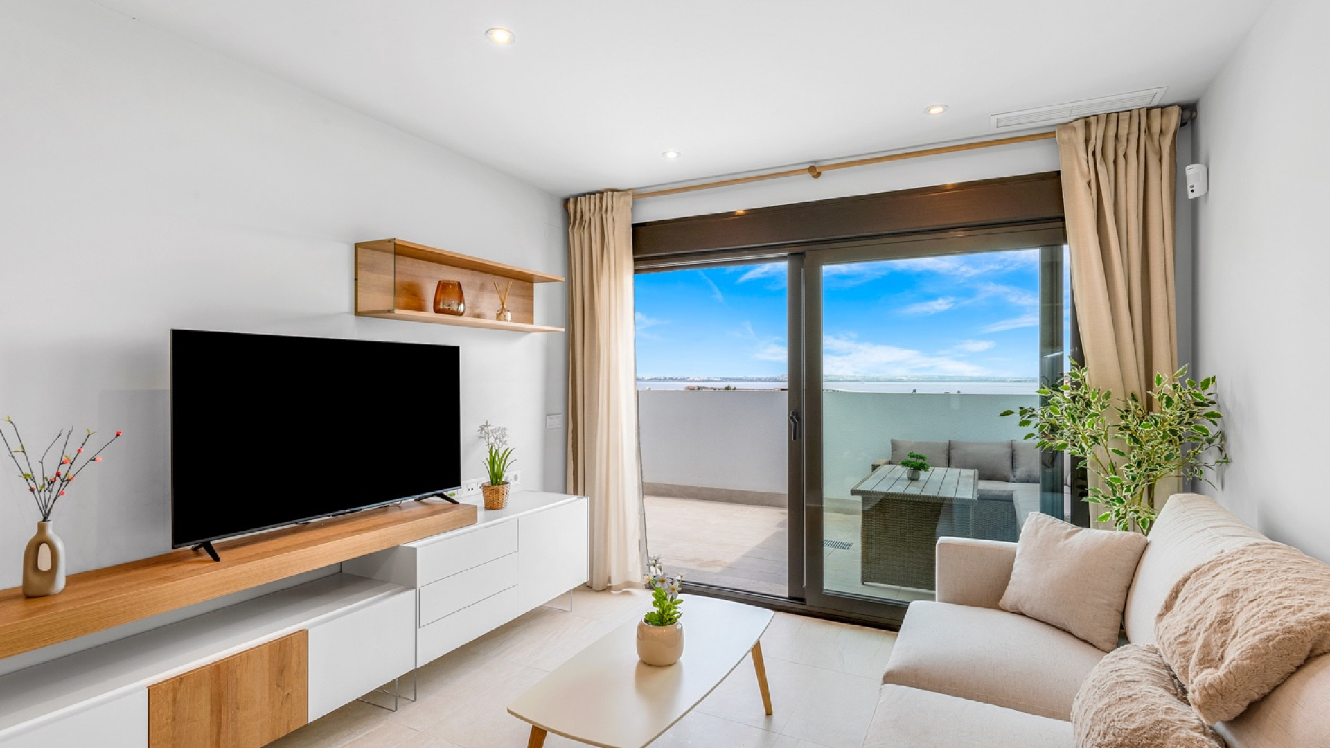 Resale - Wohnung - Erdgeschosswohnung - Los Balcones, Torrevieja - Los Balcones