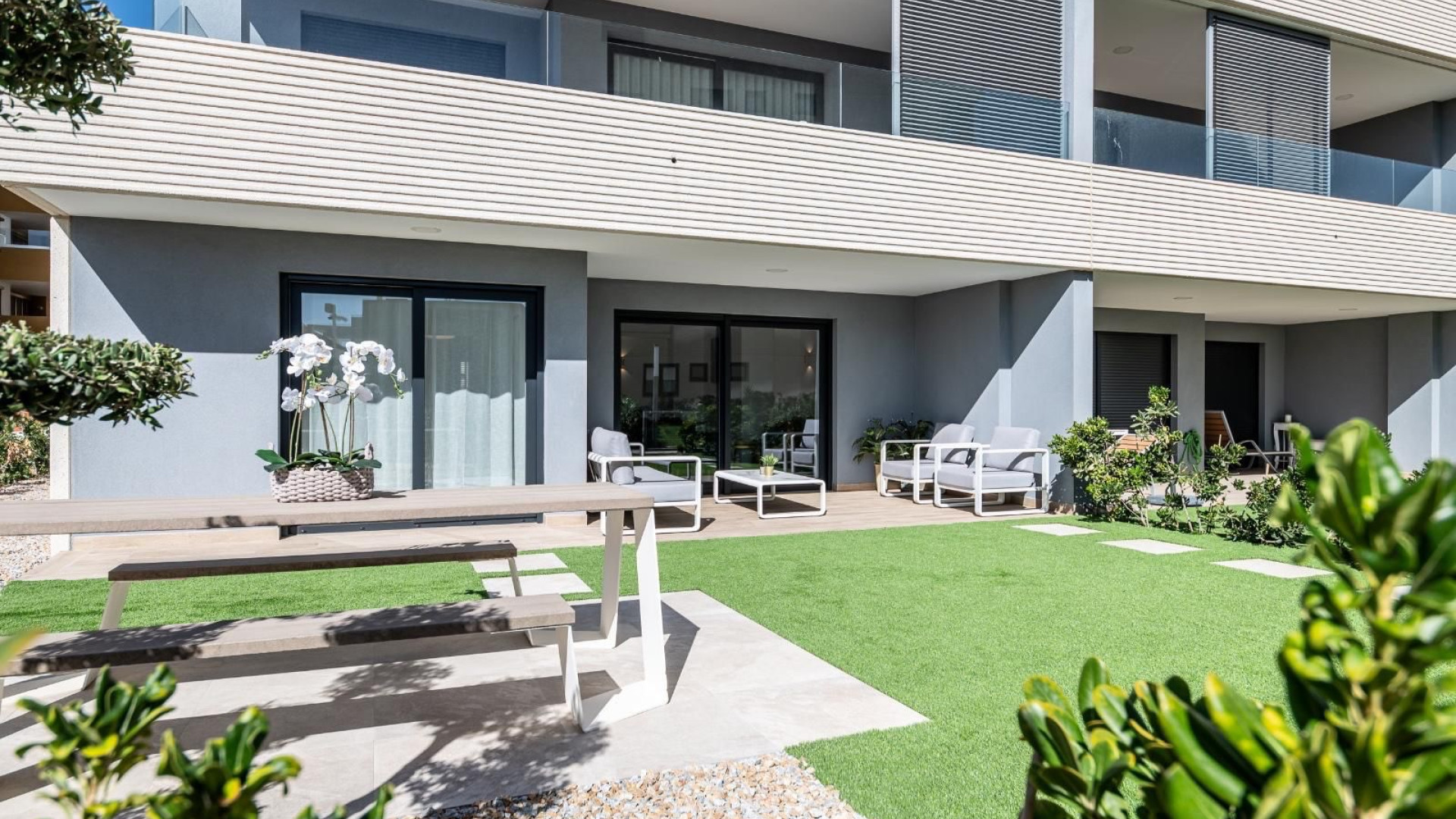 Resale - Wohnung - Erdgeschosswohnung - Orihuela Costa - Punta Prima