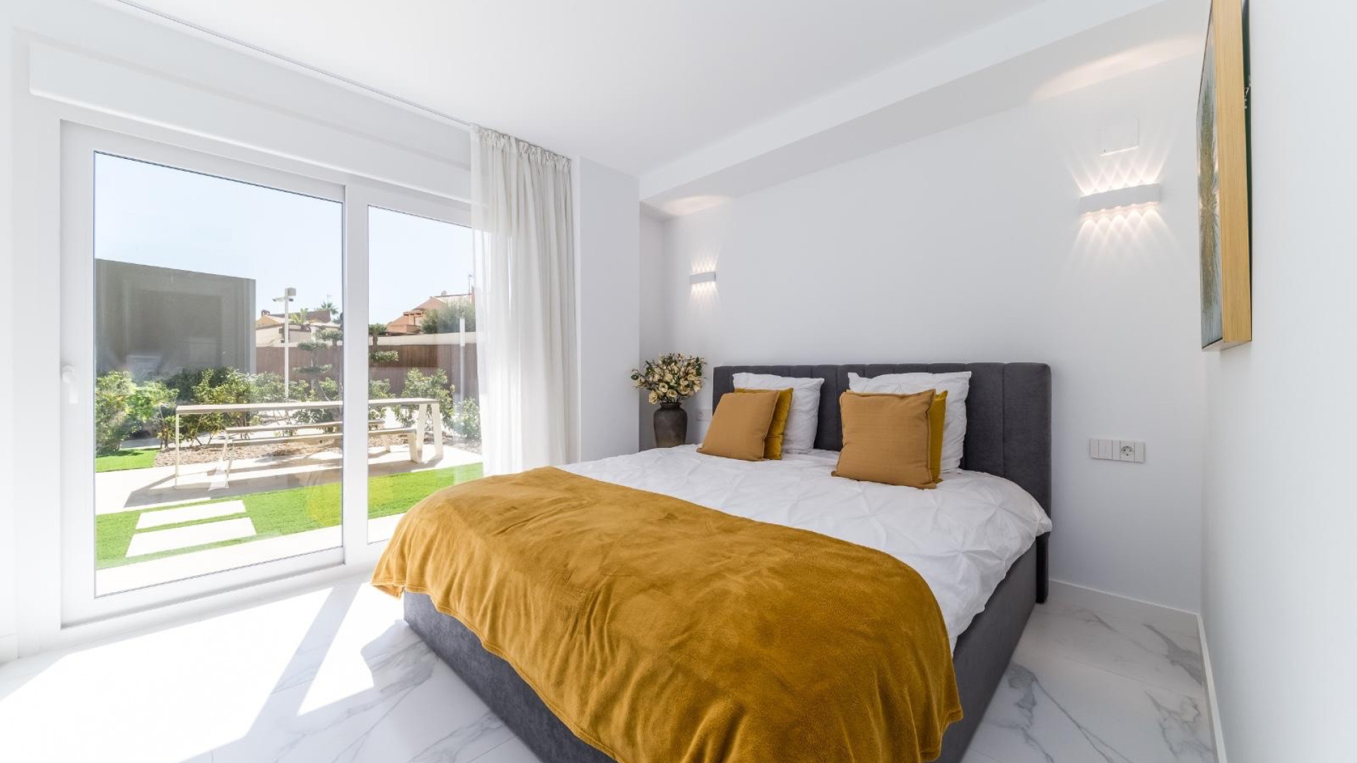 Resale - Wohnung - Erdgeschosswohnung - Orihuela Costa - Punta Prima