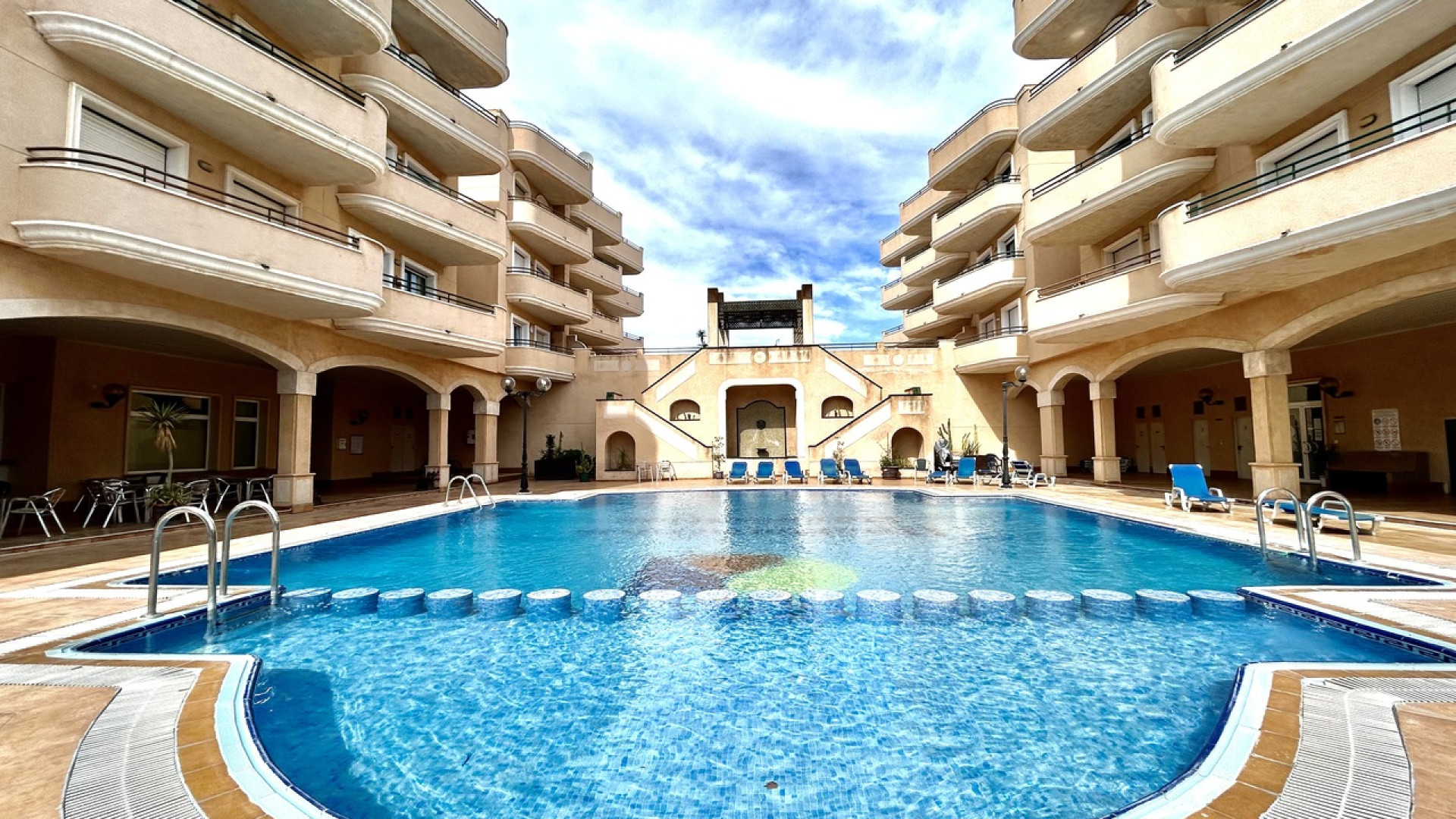 Revente - Apartment - Cabo Roig