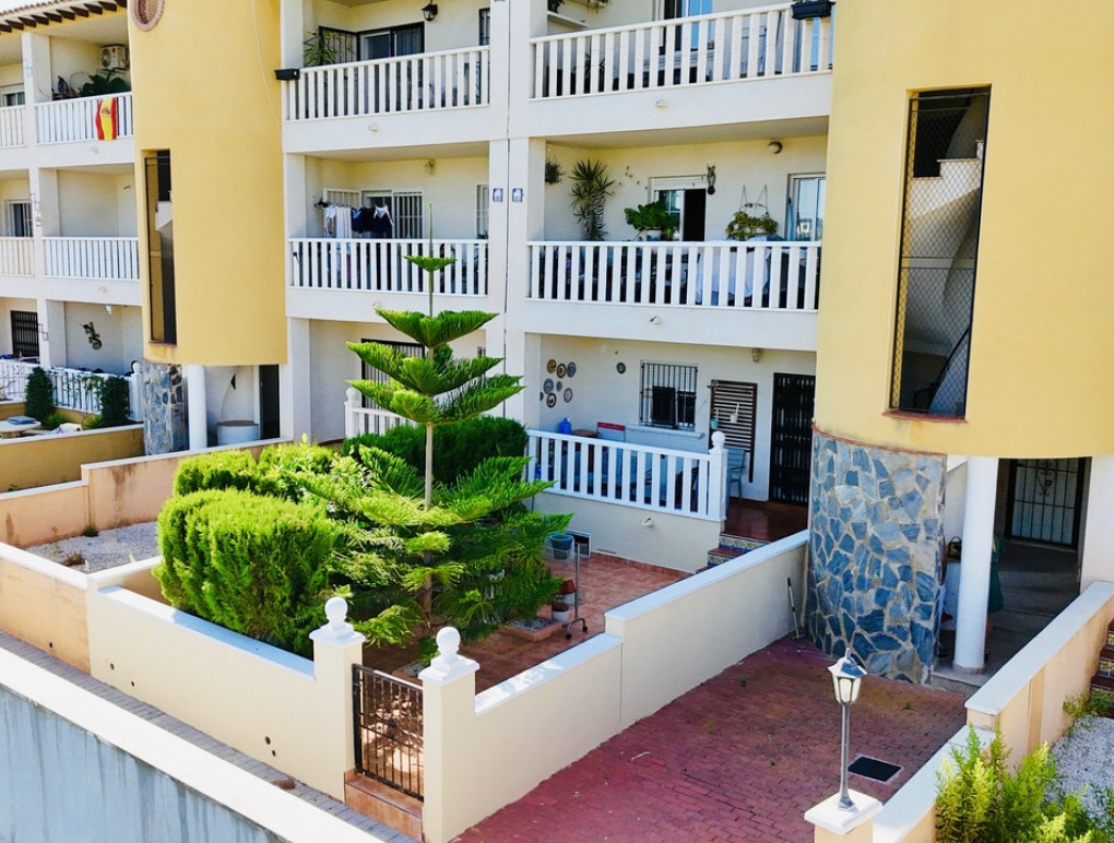 Revente - Apartment - Cabo Roig
