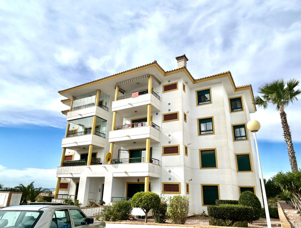 Revente - Apartment - Campoamor R-5