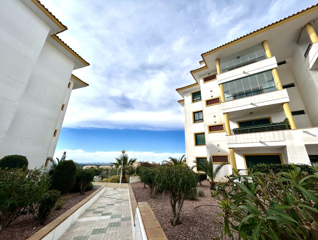 Revente - Apartment - Campoamor R-5