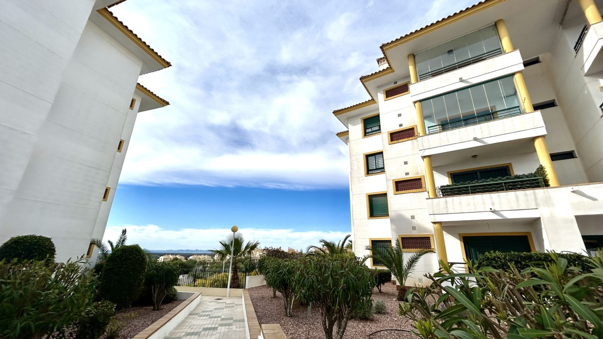 Revente - Apartment - Campoamor R-5