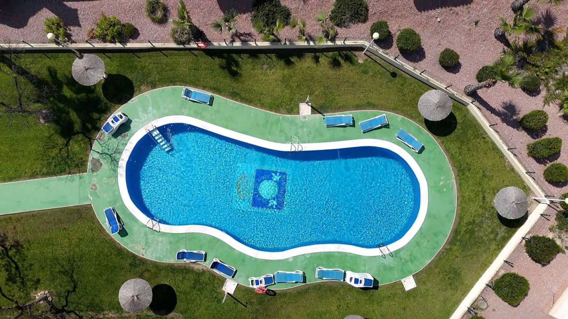 Revente - Apartment - Campoamor