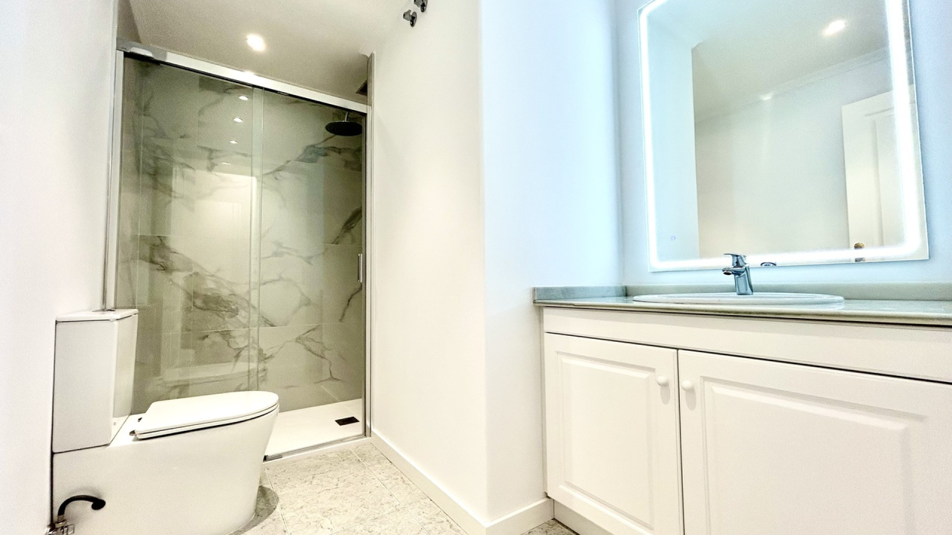 Revente - Apartment - Campoamor