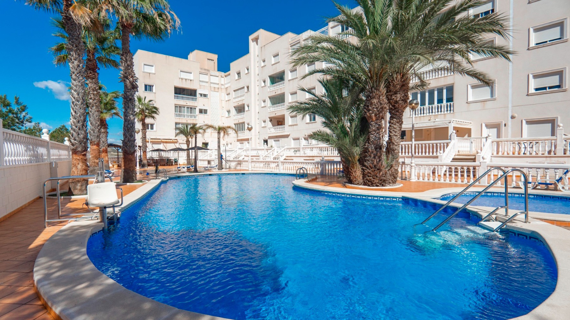 Revente - Apartment - Guardamar del Segura - El Edén