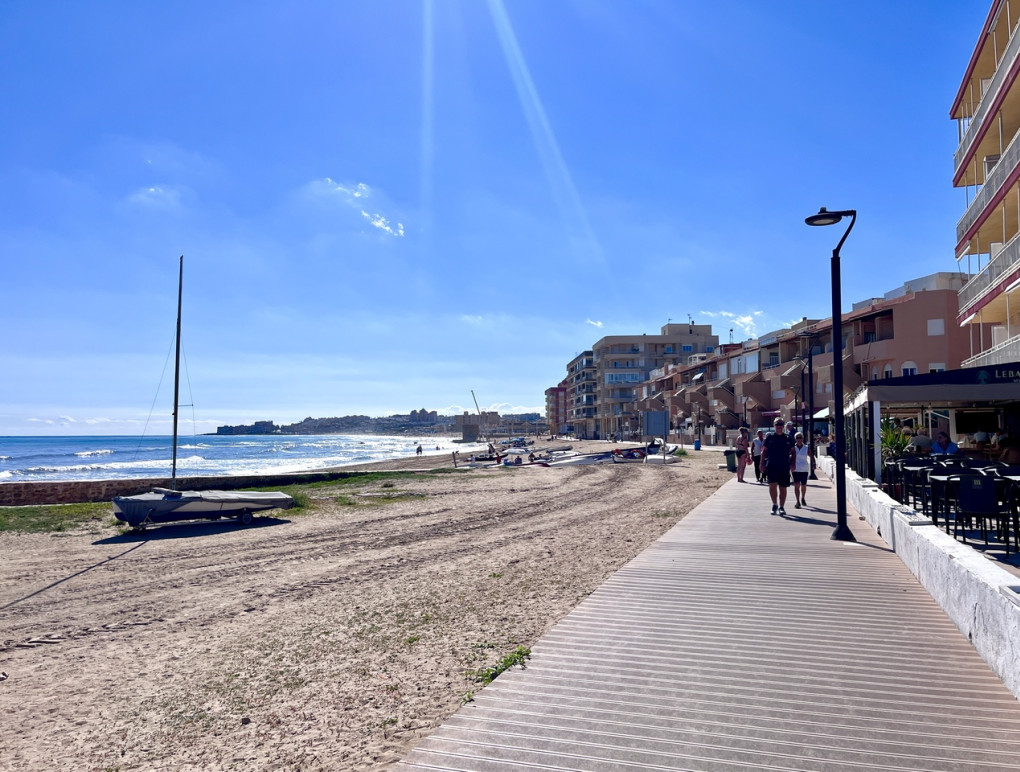 Revente - Apartment - La Mata