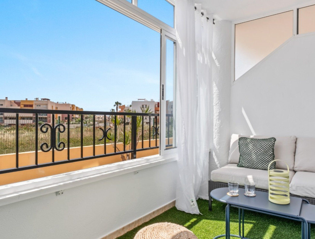 Revente - Apartment - Orihuela Costa - La Florida