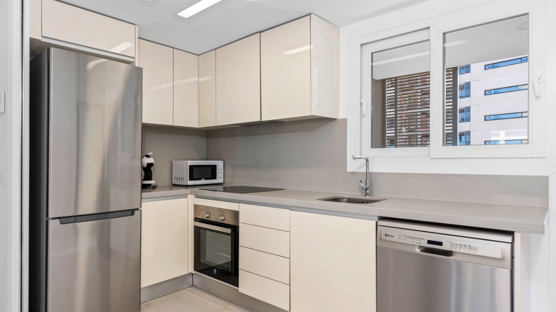 Revente - Apartment - Orihuela Costa - Punta Prima