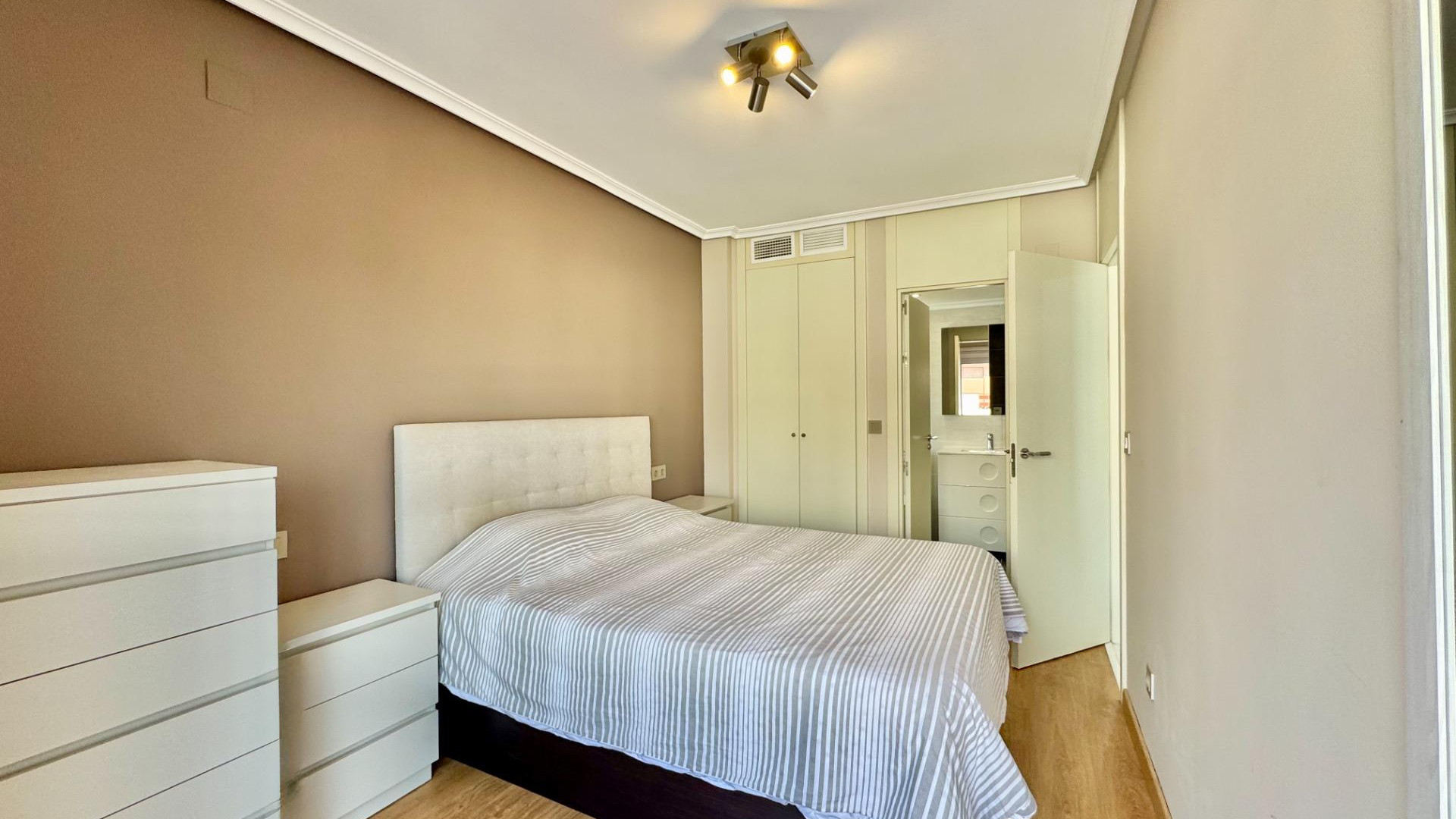 Revente - Apartment - Orihuela Costa - Punta Prima