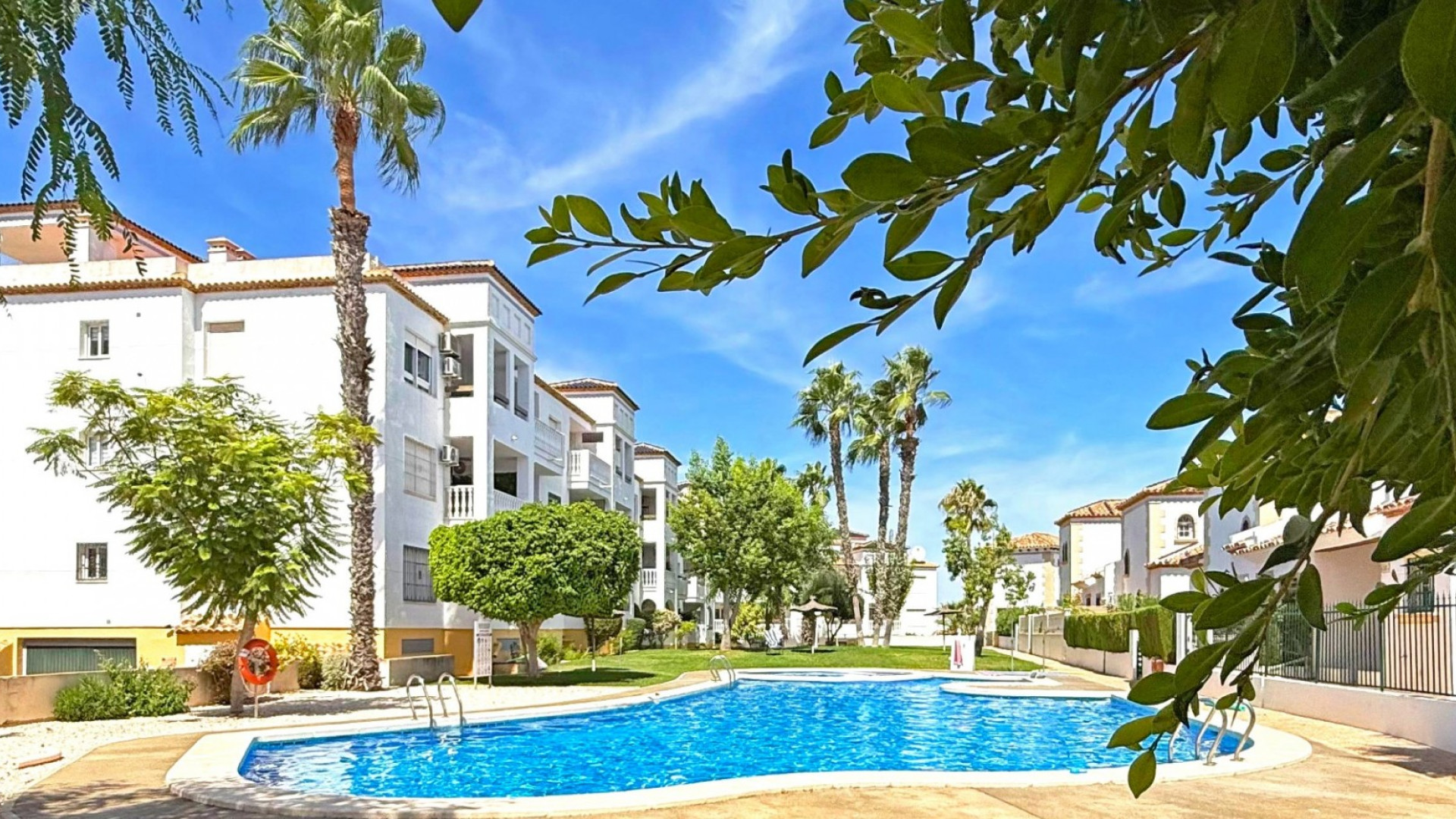 Revente - Apartment - Orihuela Costa - Villamartin