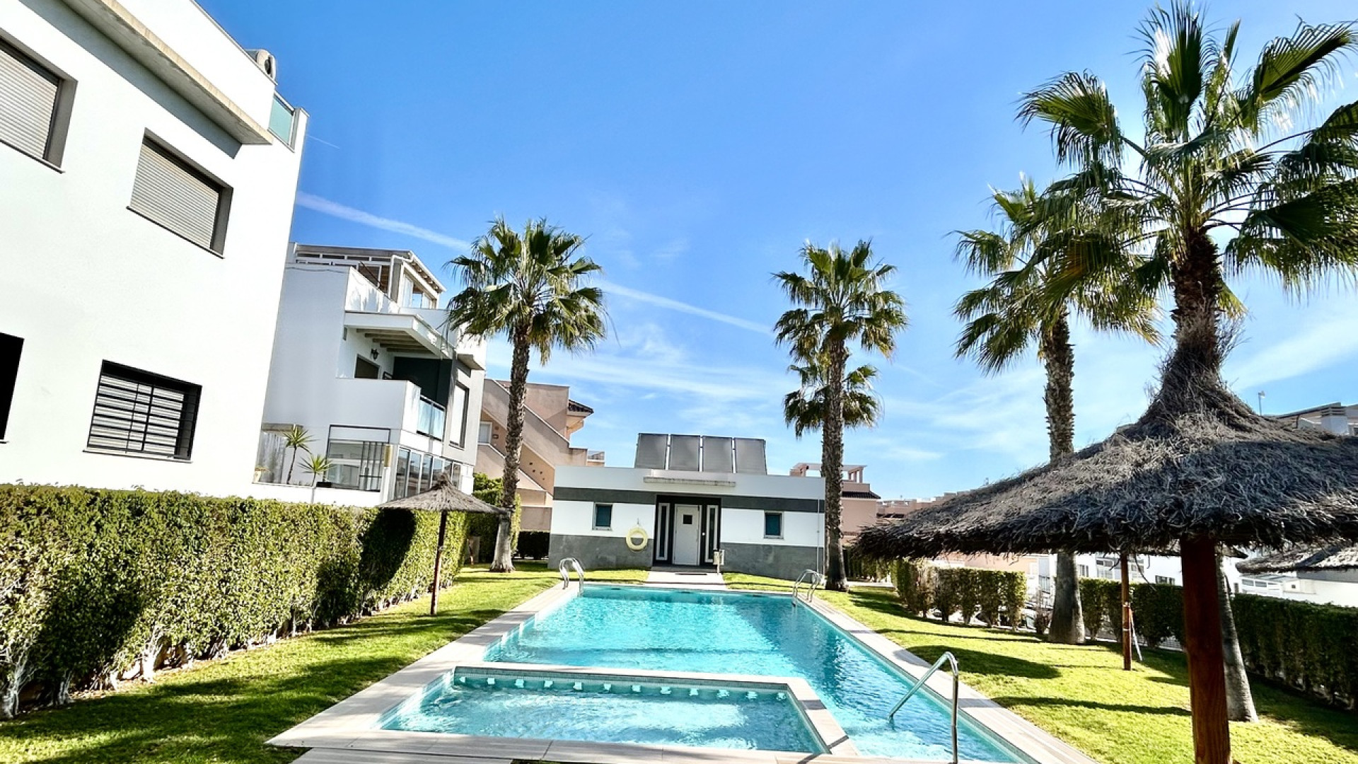 Revente - Apartment - Punta Prima