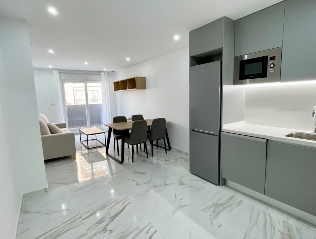 Revente - Apartment - Torrevieja - Centro