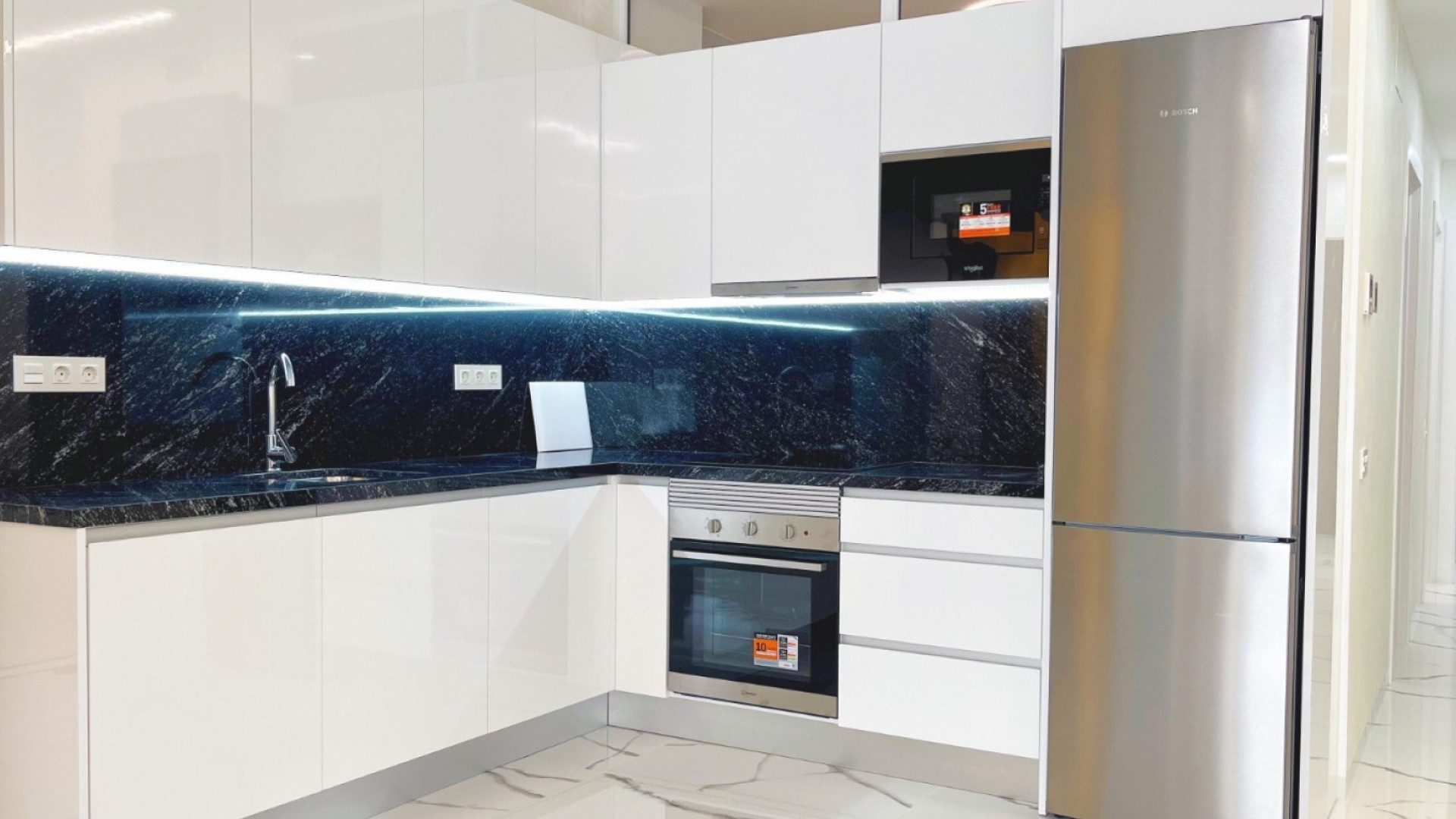 Revente - Apartment - Torrevieja - Playa del Cura