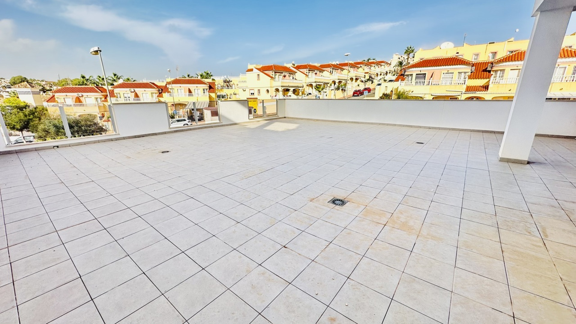 Revente - Apartment - Villamartin