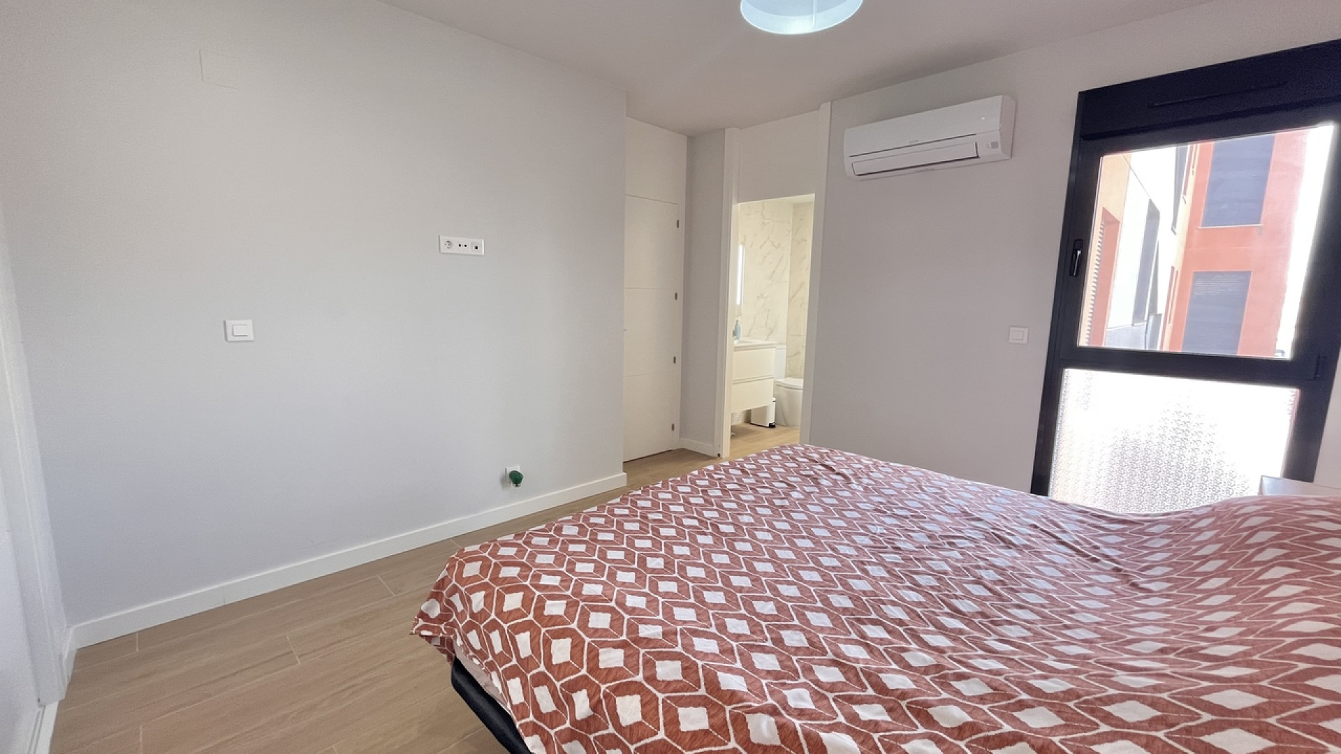 Revente - Apartment - Villamartin
