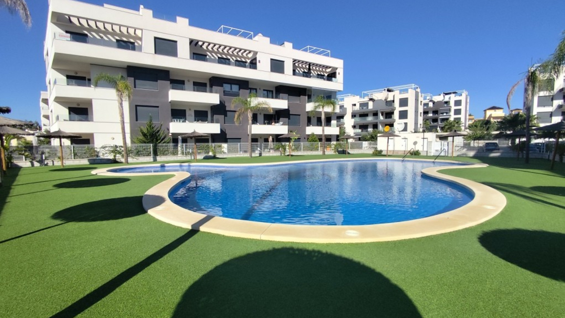 Revente - Apartment - Villamartin