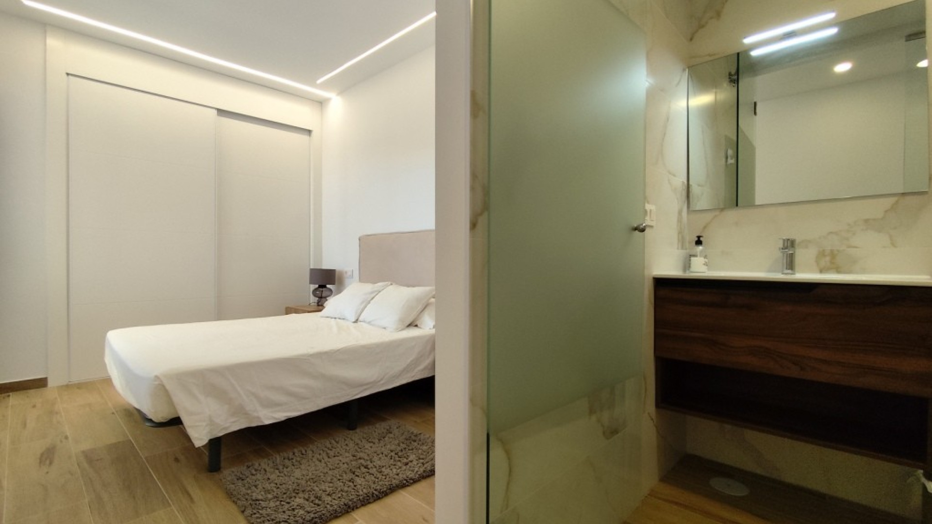 Revente - Apartment - Villamartin