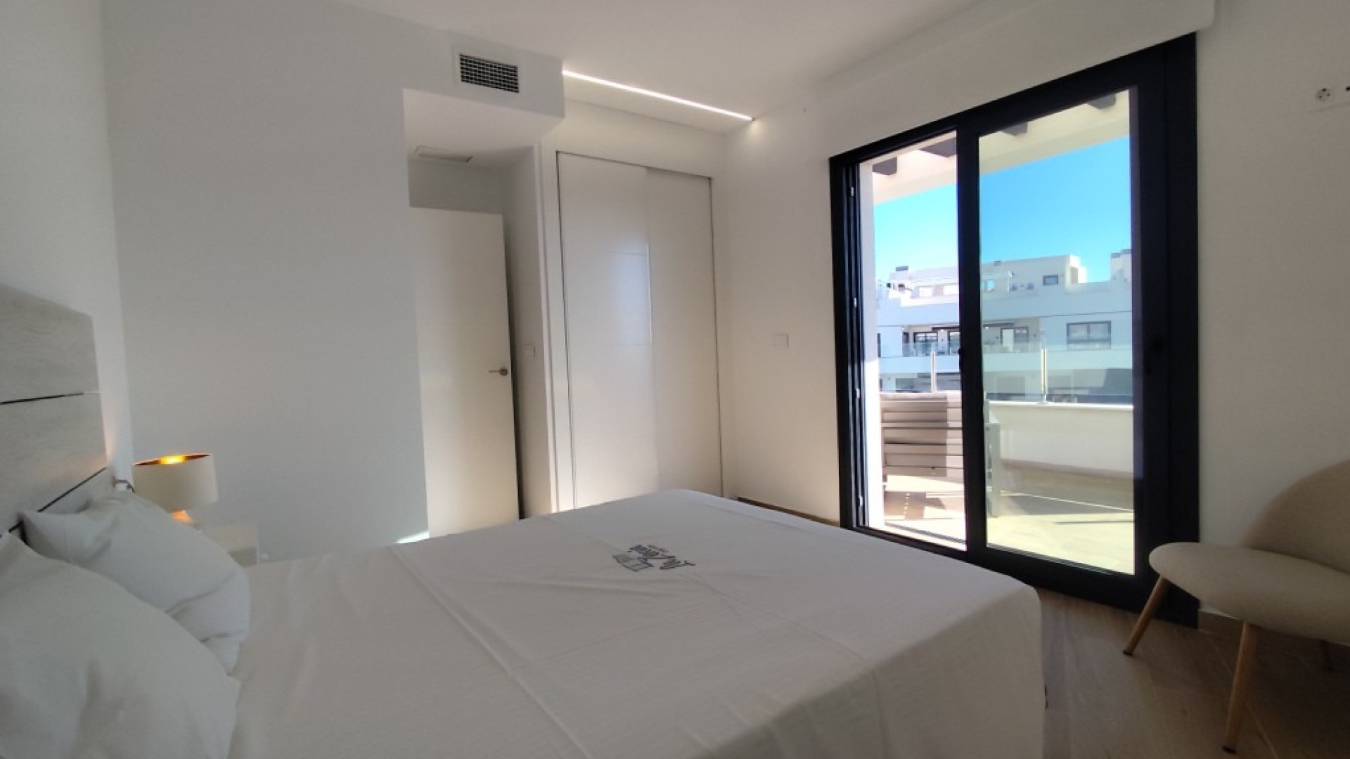 Revente - Apartment - Villamartin
