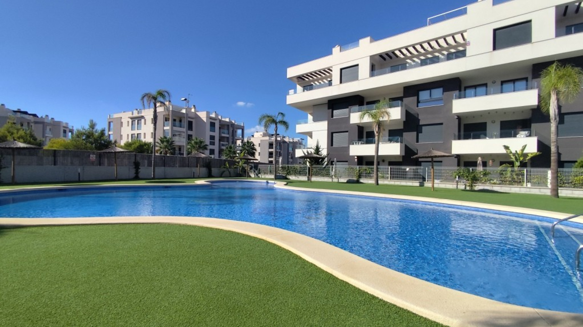 Revente - Apartment - Villamartin