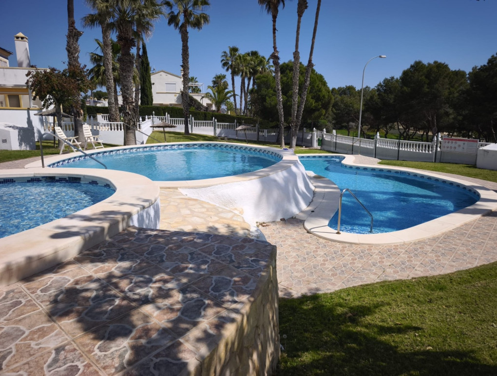 Revente - Bungalow - Orihuela Costa - Villamartin
