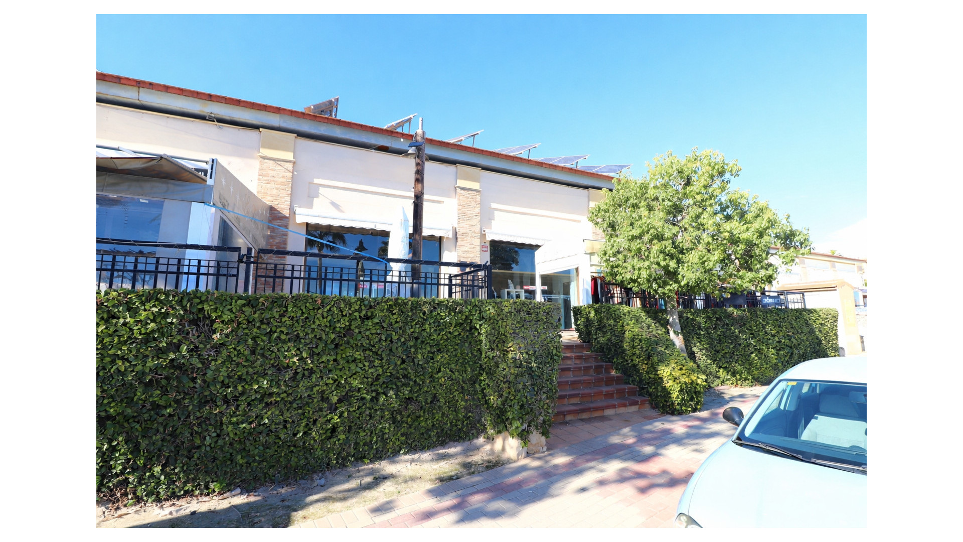 Revente - Commercial (bail) - Algorfa - La Finca Golf Resort