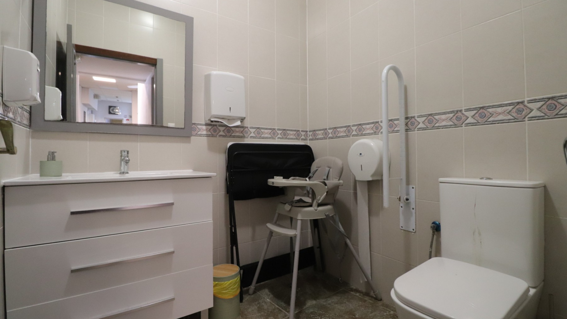 Revente - Commercial (bail) - Catral - Catral - Town